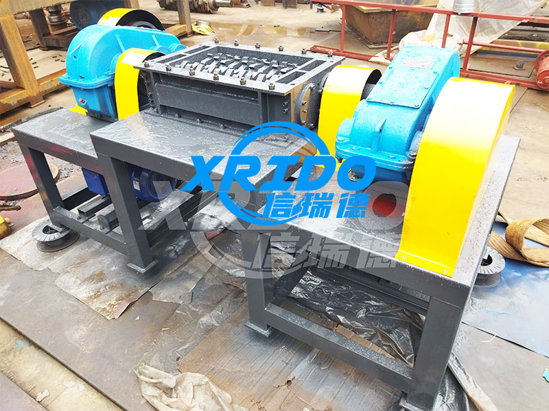 twin-shaft shredder shipped to Singapore