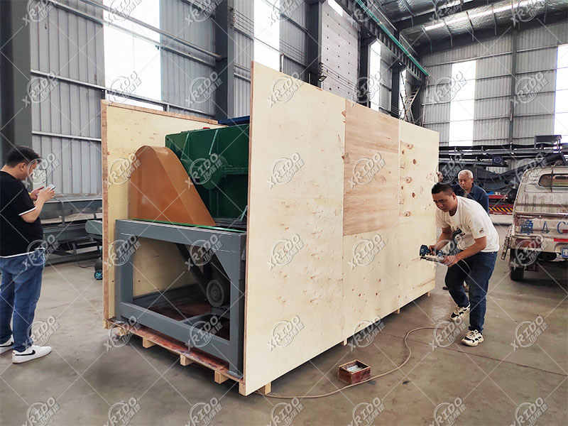 Delivery site of double shaft shredder